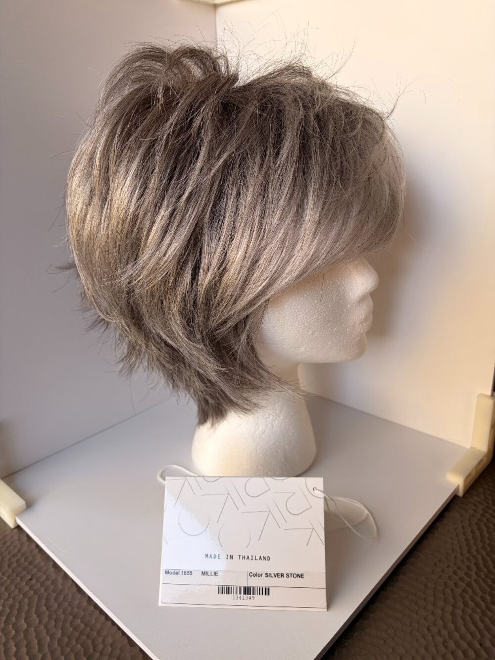 Noriko MILLIE in Silverstone, Petite/Avg Cap, Synthetic Wig